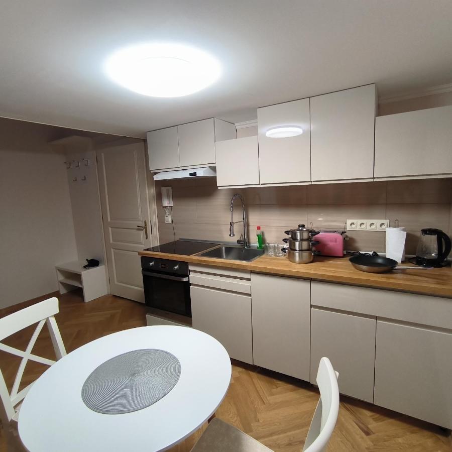 Lubert Apartmany S.R.O Prague Exterior photo